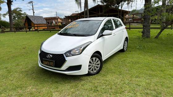 HYUNDAI HB20 1.0 UNIQUE 12V FLEX 4P MANUAL